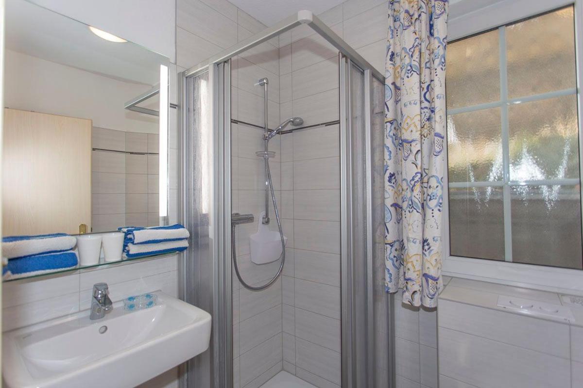 Haus Dornroeschen 45107 Apartment Goehren  Luaran gambar