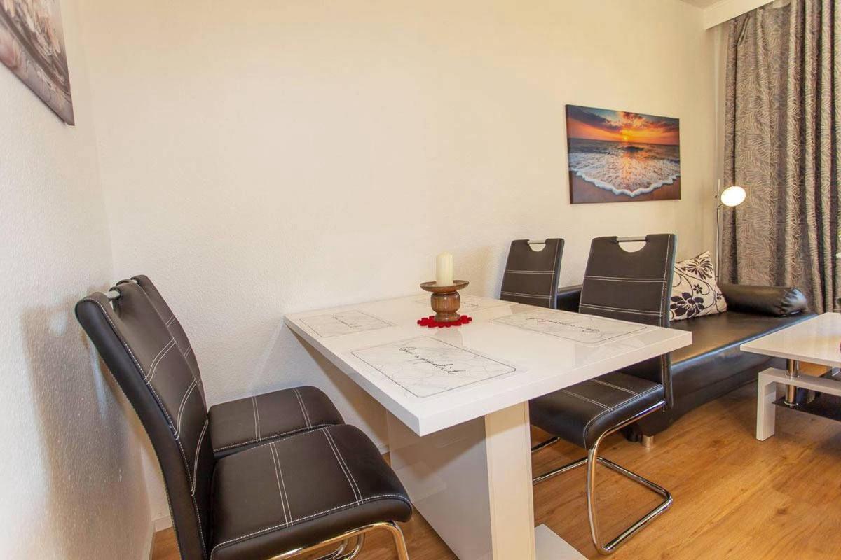 Haus Dornroeschen 45107 Apartment Goehren  Luaran gambar